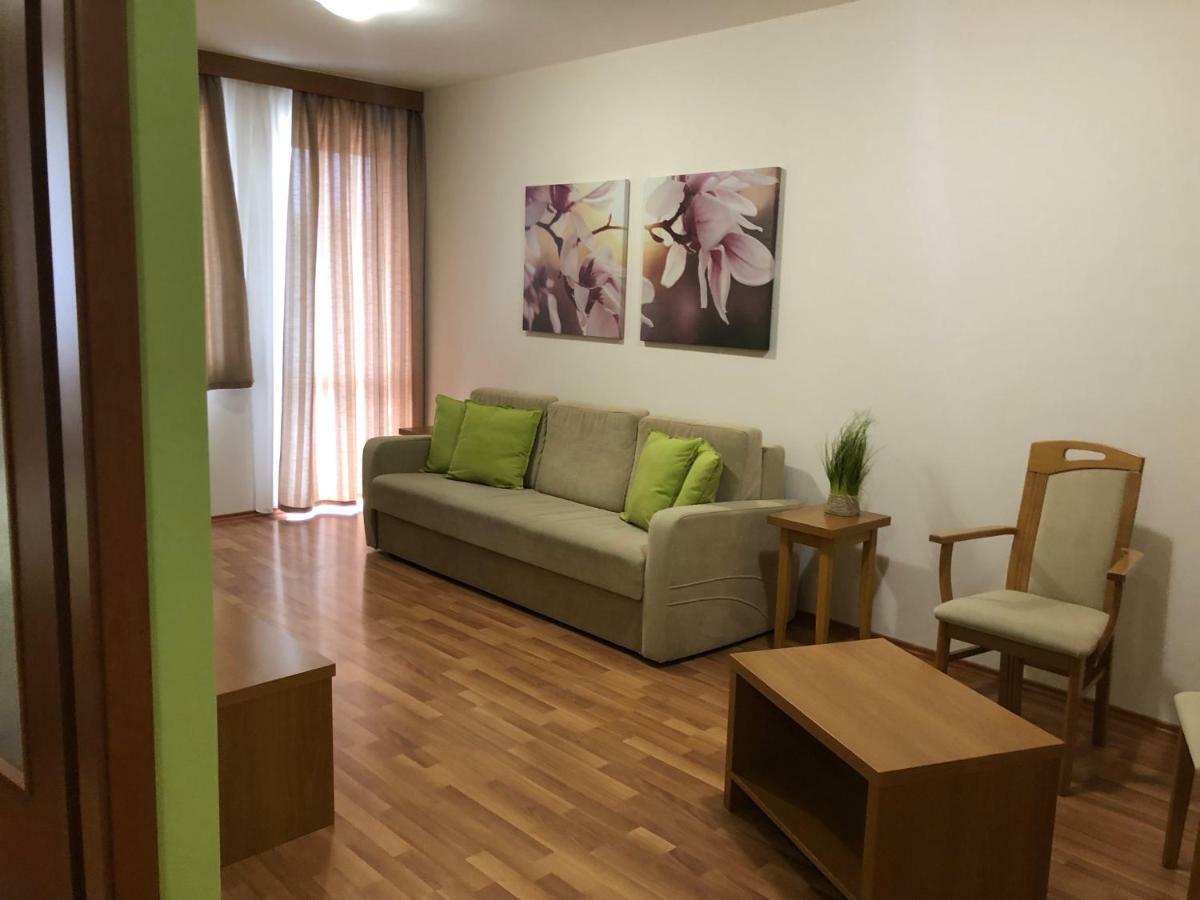 Rosemary Apartmanok, Rose, Lili, Mary1, Mary2 Hajdúszoboszló Eksteriør billede